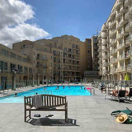 Be At Sea In All-in Luxury , Outdoor Pool, Side Seaview *